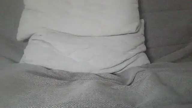 Snapshot of axes chatting on 11-09-25, 09:29 axes online show from 11-09-25, 09:29