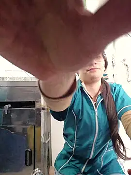 HOLY DOLL online show from 10-30-25, 09:26