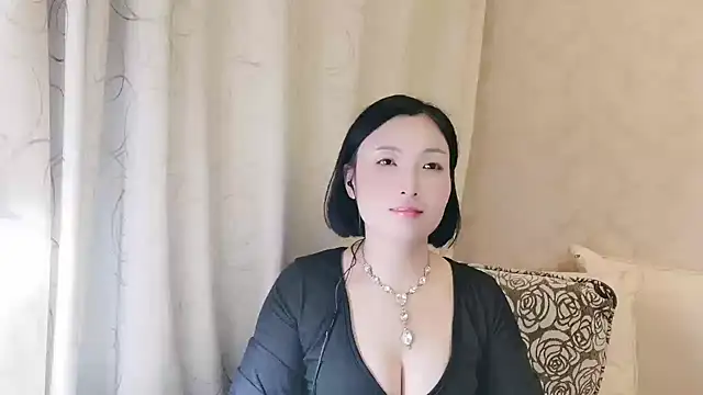 Rachel-6600 online show from 10-30-25, 02:51