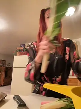 SusieandLacey online show from 10-23-25, 12:32