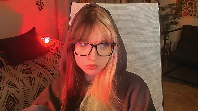 MemoryCadence online show from 11-06-25, 01:23