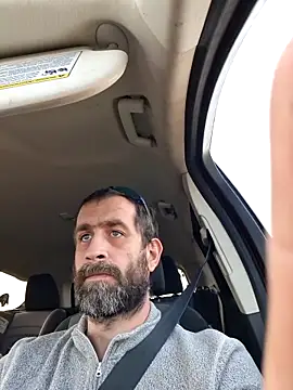 Snapshot of mayg chatting on 03-10-26, 09:09 mayg online show from 03-10-26, 09:09