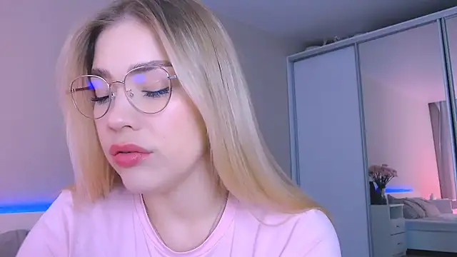 DIANAxxxDIAMOND online show from 10-11-25, 08:13