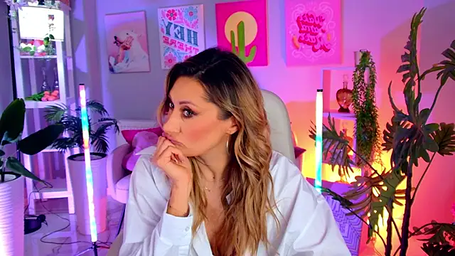 SarahAlluring online show from 02-09-26, 12:42