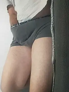 Snapshot of gui67675 chatting on 09-17-25, 06:42 gui67675 online show from 09-17-25, 06:42