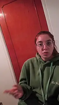 Snapshot of couplechange chatting on 12-01-25, 07:02 couplechange online show from 12-01-25, 07:02