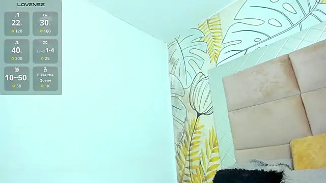 Snapshot of sexyvioletvalerious chatting on 02-06-26, 08:07 sexyvioletvalerious online show from 02-06-26, 08:07