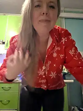 Irina3718 online show from 01-07-26, 03:47