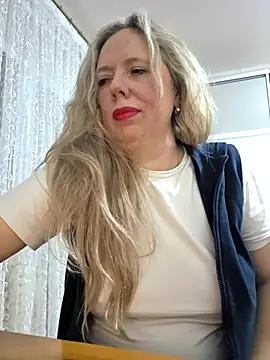 Irina3718 online show from 02-18-26, 04:03