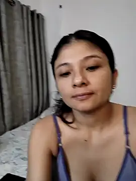 Snapshot of Guadalupe_Lopez chatting on 11-10-25, 10:14 Guadalupe Lopez online show from 11-10-25, 10:14