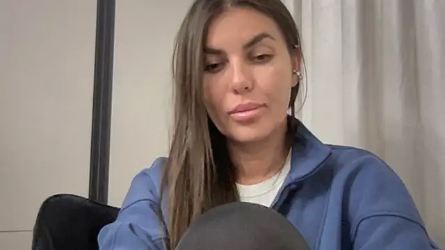 AngelinaMeov online show from 09-25-25, 07:50