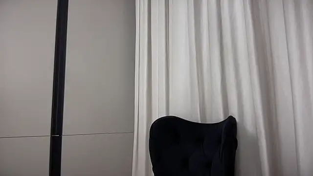 AngelinaMeov online show from 09-30-25, 08:25