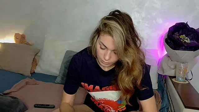 SweetDarling7 online show from 12-03-25, 11:19