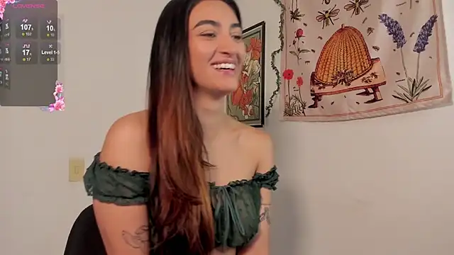 Snapshot of Gabee7_ chatting on 10-10-25, 02:16 Gabee7 online show from 10-10-25, 02:16