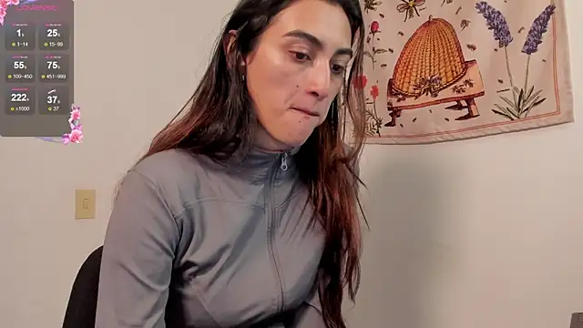 Snapshot of Gabee7_ chatting on 10-24-25, 03:30 Gabee7 online show from 10-24-25, 03:30