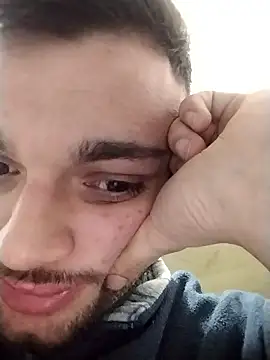 Snapshot of Francescodicristina44 chatting on 02-21-26, 09:27 Francescodicristina44 online show from 02-21-26, 09:27