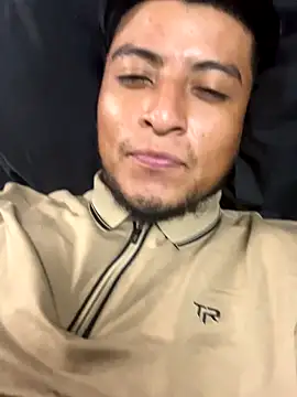 YAHIRALEJANDRIIIIII online show from 10-08-25, 01:03