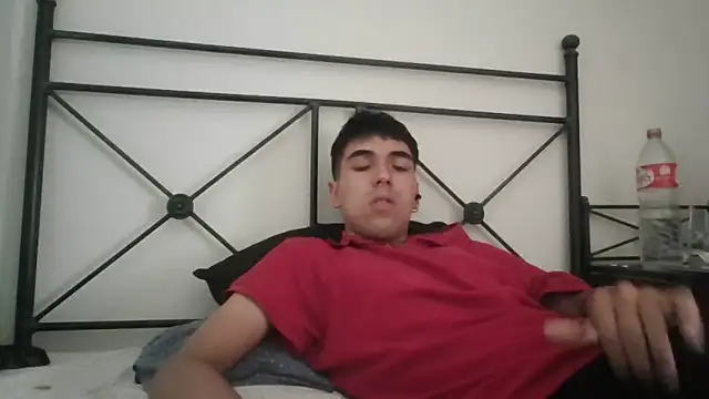 guarrillo21 online show from 10-13-25, 02:28