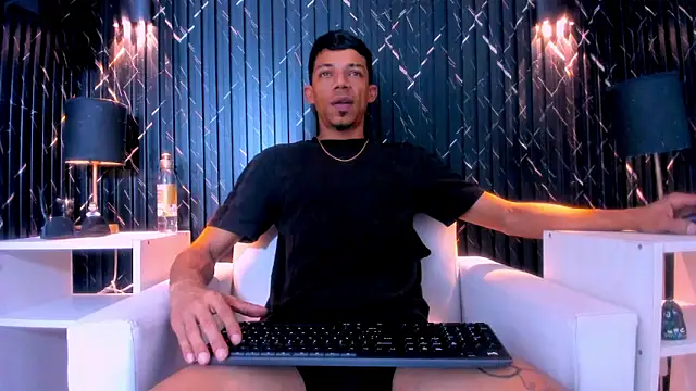 Gregory Sforza online show from 02-10-26, 07:51