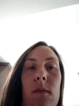 Snapshot of vivianneeee chatting on 03-14-25, 04:19 vivianneeee online show from 03-14-25, 04:19