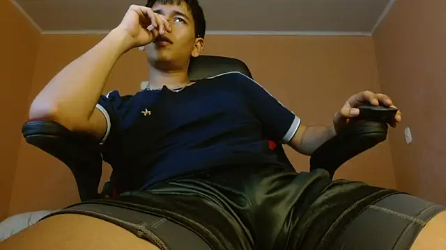 Snapshot of jettdread chatting on 10-20-25, 06:41 jettdread online show from 10-20-25, 06:41