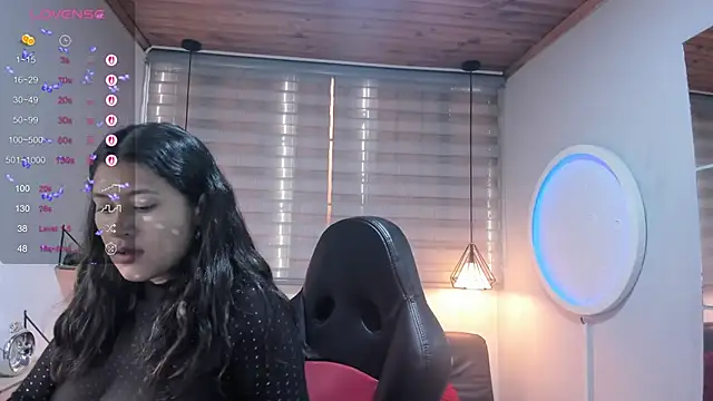 ISIS VALCHOS online show from 11-11-25, 08:31