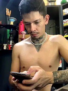 Snapshot of craxybaby chatting on 11-01-25, 12:07 craxybaby online show from 11-01-25, 12:07