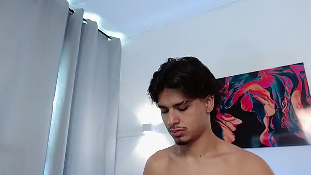 MathewAdams online show from 10-08-25, 06:27