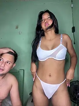 Snapshot of Mr_brian03 chatting on 11-20-25, 03:39 Mr brian03 online show from 11-20-25, 03:39