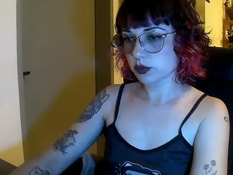 Acid Girl Ofc online show from 10-16-25, 03:18