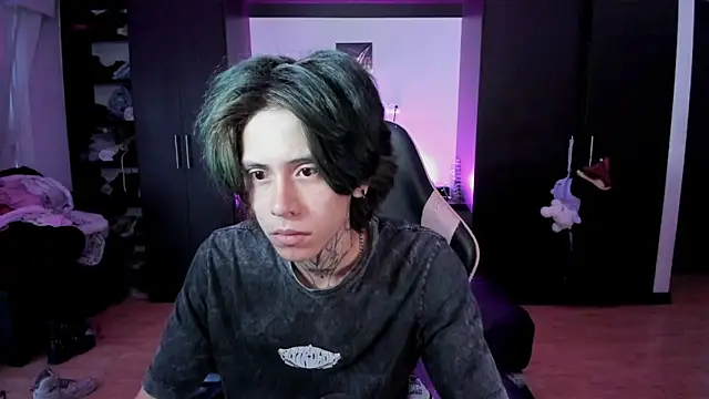 Snapshot of xIce_Boy chatting on 01-06-26, 11:14 xIce Boy online show from 01-06-26, 11:14