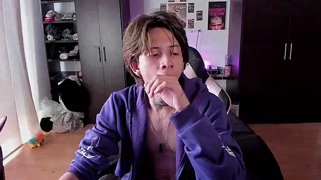 Snapshot of xIce_Boy chatting on 02-20-26, 02:17 xIce Boy online show from 02-20-26, 02:17