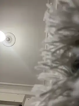 Snapshot of SashaLuss_ chatting on 03-22-25, 07:20 SashaLuss online show from 03-22-25, 07:20