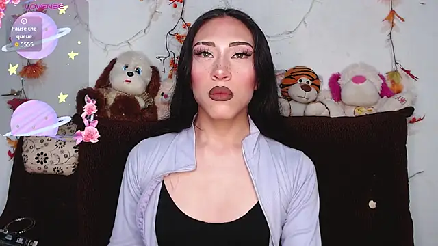 Snapshot of madison__rey chatting on 10-21-25, 10:32 madison rey online show from 10-21-25, 10:32