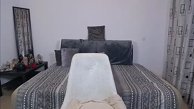 SharronAlexa online show from 10-10-25, 09:08