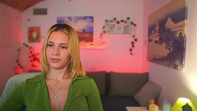 Aria Blonde online show from 03-22-25, 05:20