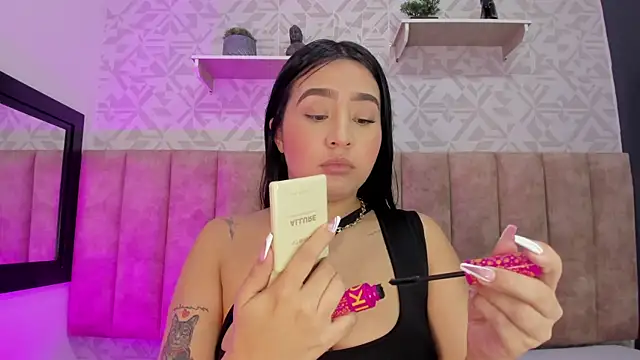 MelinaCruz online show from 11-10-25, 03:49