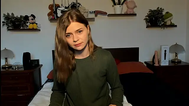 HaleyReedme online show from 02-11-26, 07:57