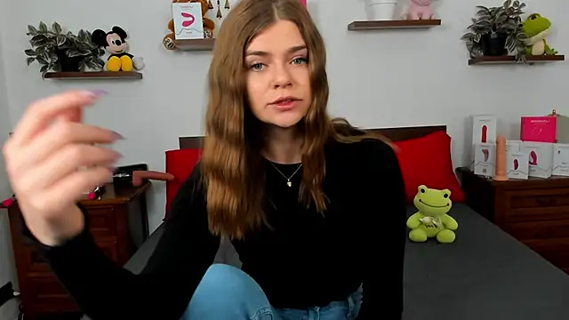 Snapshot of HaleyReedme chatting on 03-23-26, 07:12 HaleyReedme online show from 03-23-26, 07:12