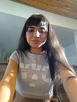 kitty-kryss online show from 11-16-25, 03:01