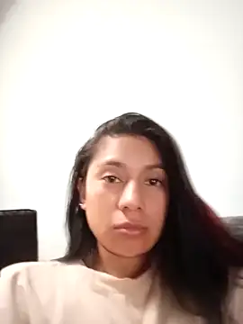 Snapshot of yes0225 chatting on 03-12-25, 09:03 yes0225 online show from 03-12-25, 09:03