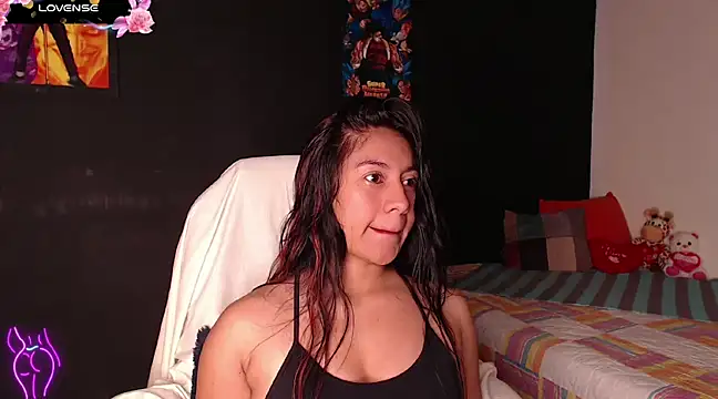 Snapshot of yes0225 chatting on 03-19-25, 04:34 yes0225 online show from 03-19-25, 04:34