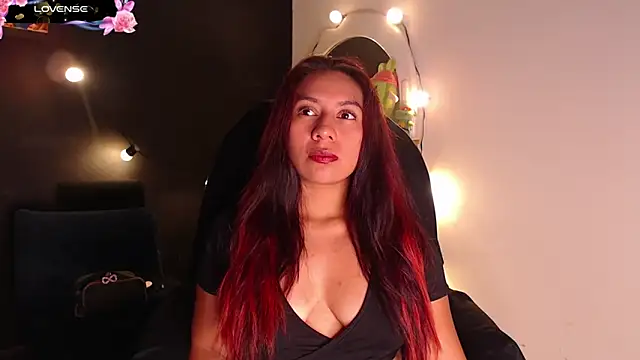 Snapshot of yes0225 chatting on 02-14-26, 03:09 yes0225 online show from 02-14-26, 03:09