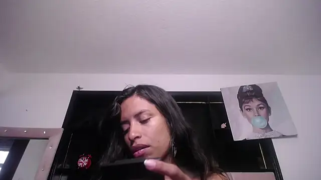 Violet King online show from 03-17-25, 02:01