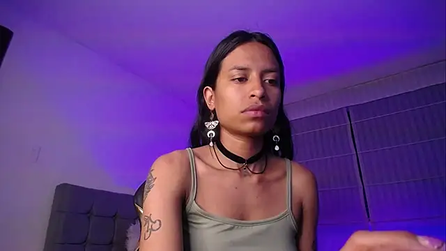 Violet King online show from 09-27-25, 02:49