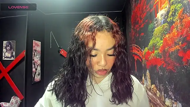 Tracy KS online show from 12-22-25, 07:00