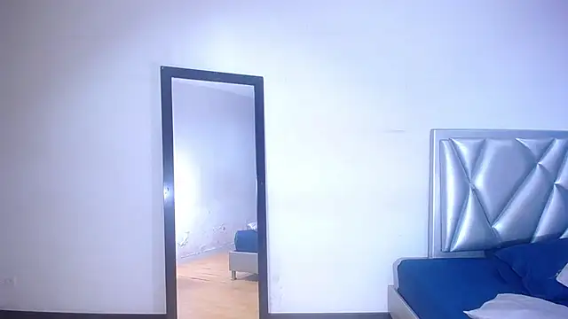 Snapshot of goldenn_ass1 chatting on 11-04-25, 03:05 goldenn ass1 online show from 11-04-25, 03:05