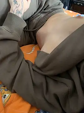 LexieB online show from 10-27-25, 07:56