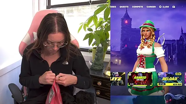 Snapshot of SpaceCowWhore chatting on 10-10-25, 04:39 SpaceCowWhore online show from 10-10-25, 04:39