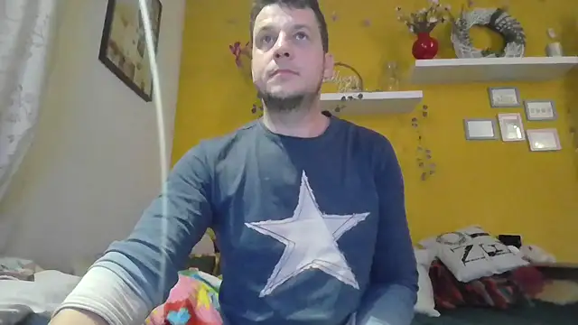 Snapshot of wassermann8484 chatting on 12-01-25, 06:40 wassermann8484 online show from 12-01-25, 06:40